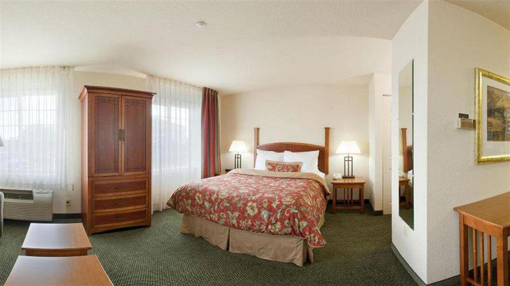 Staybridge Suites Allentown West Fogelsville Екстериор снимка
